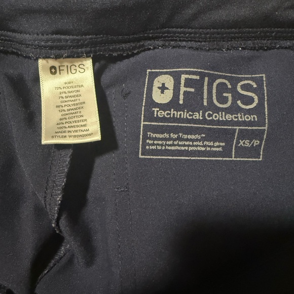 FIGS Navy High Waisted Zamora Jogger Scrub Pants - Picture 3 of 3
